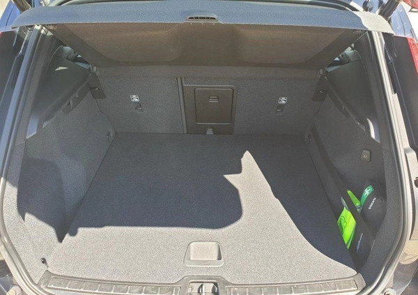 Volvo XC 40 cena 124900 przebieg: 53975, rok produkcji 2019 z Warszawa małe 277